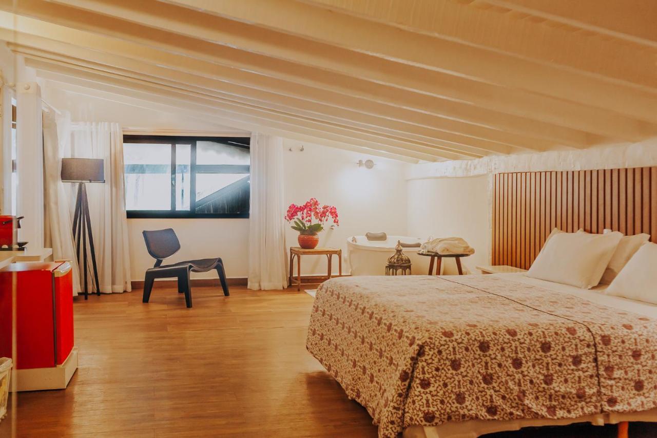 ホテル Chez Louise Et Louis Pe Na Areia ジュケイ エクステリア 写真