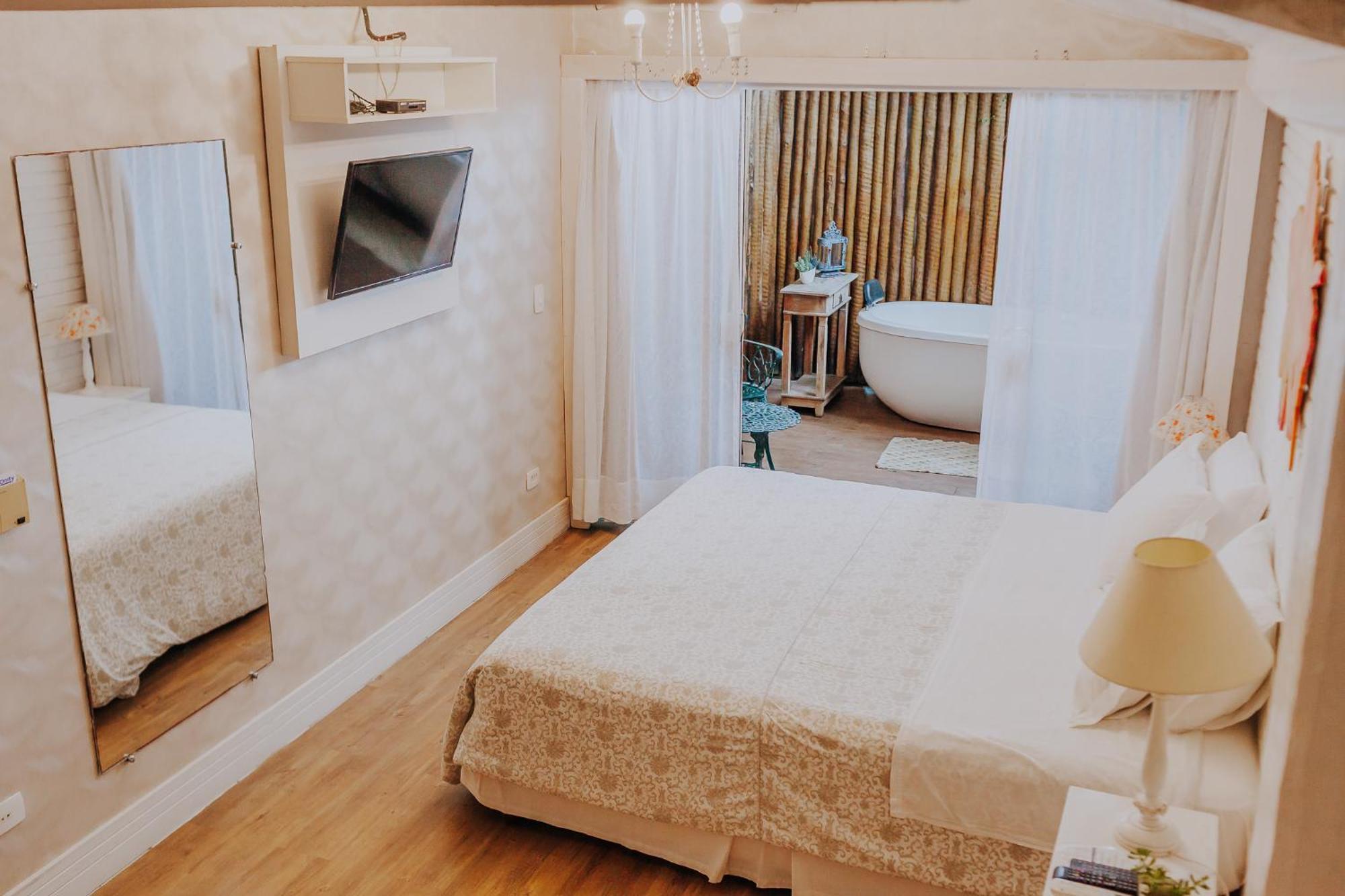 ホテル Chez Louise Et Louis Pe Na Areia ジュケイ エクステリア 写真